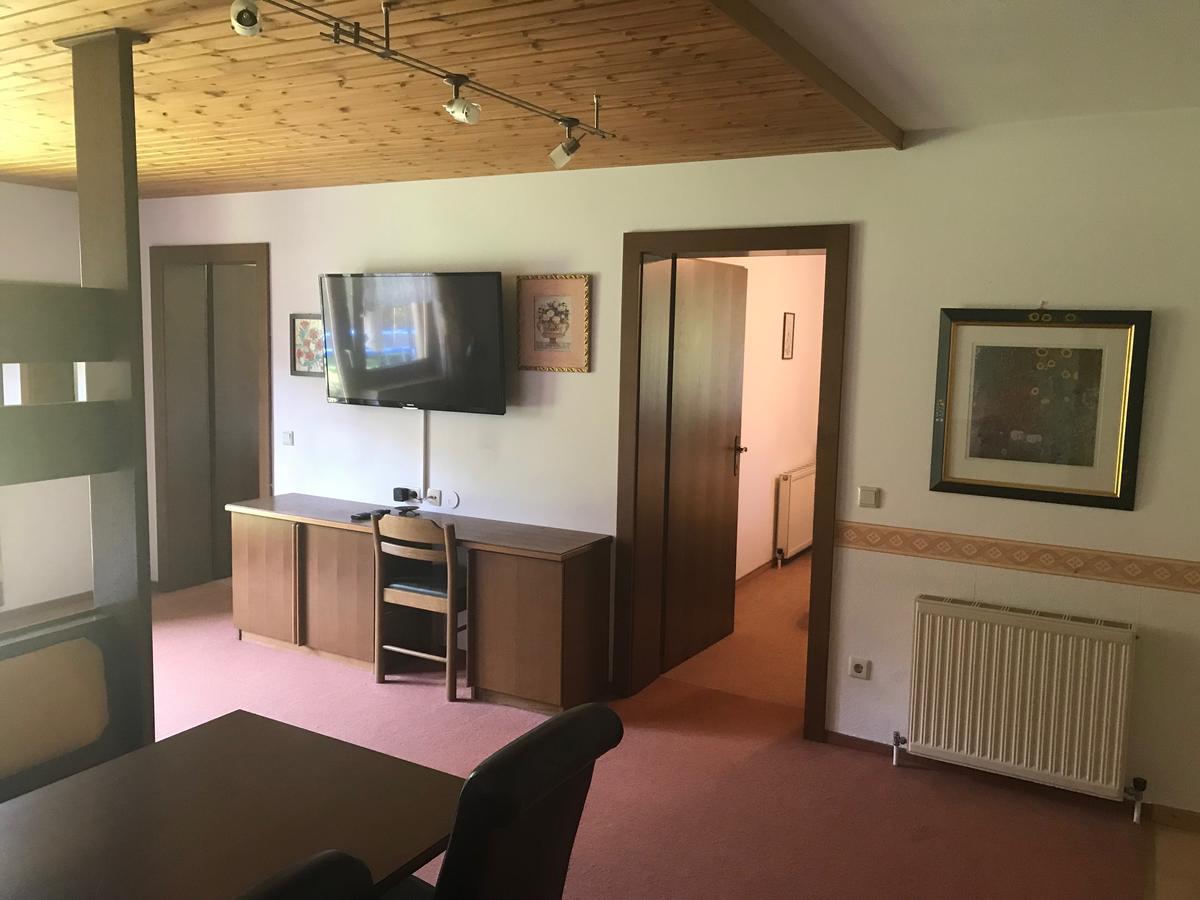 Appartements Landhaus Jaeger フィルツモース エクステリア 写真